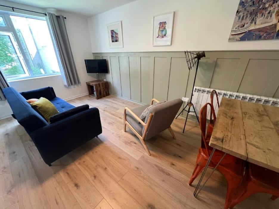 Montague Central One Bedroom Flat With Parking Bristol Buitenkant foto