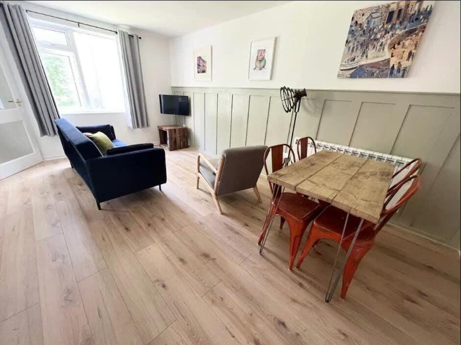 Montague Central One Bedroom Flat With Parking Bristol Buitenkant foto